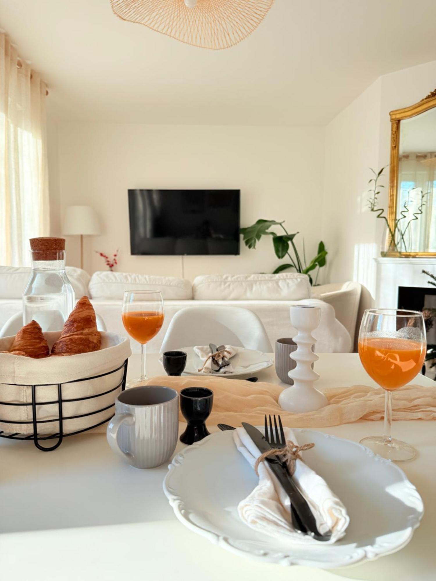 Cozy Apartment Near Paris Clamart Exterior photo