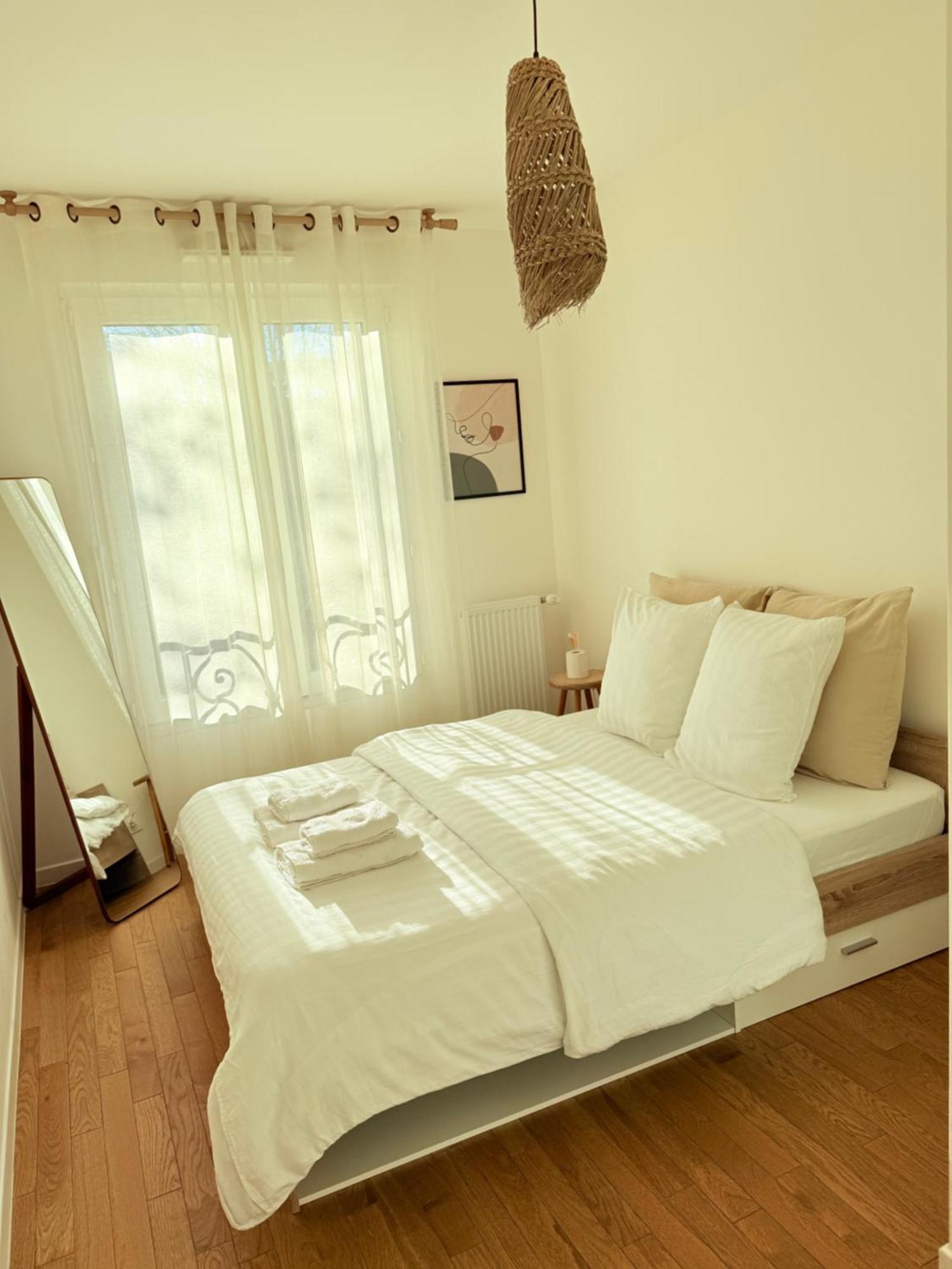Cozy Apartment Near Paris Clamart Exterior photo